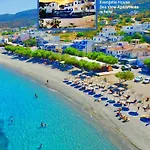 Evangelia House Sea View *